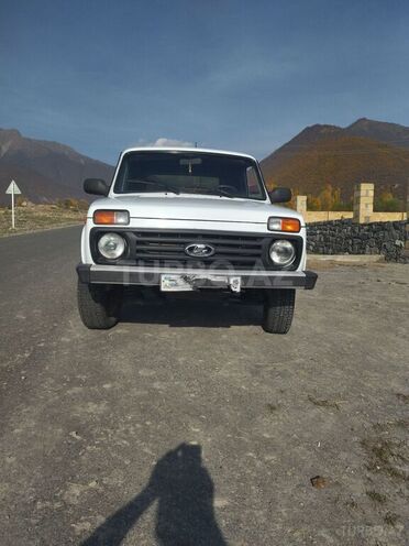 LADA (VAZ) Niva 1999, 200,210 km - 1.7 l - Şəki