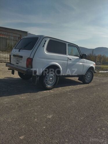 LADA (VAZ) Niva 1999, 200,210 km - 1.7 l - Şəki