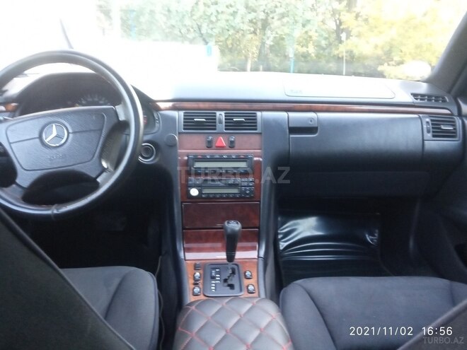 Mercedes E 220 1998, 312,000 km - 2.2 l - Kürdəmir