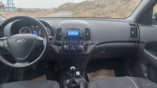 Hyundai i30 2009, 139,000 km - 1.4 л - Bakı