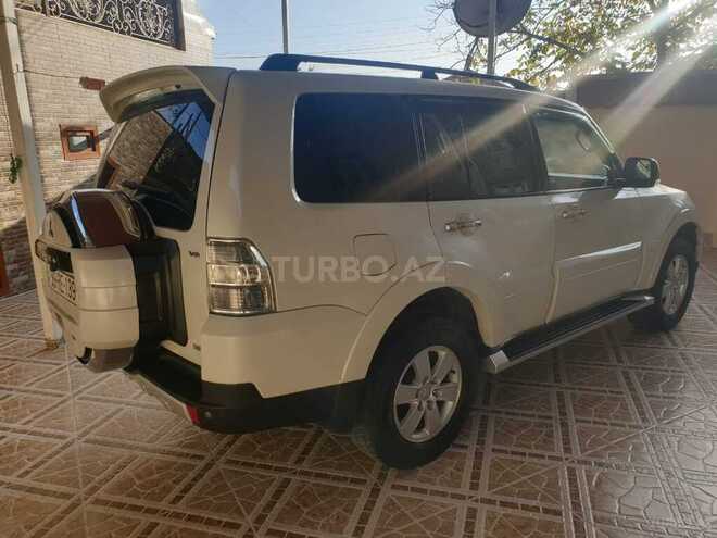 Mitsubishi Pajero 2007, 126,000 km - 3.0 л - Şamaxı
