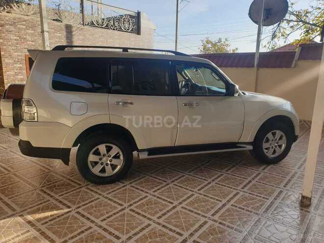 Mitsubishi Pajero 2007, 126,000 km - 3.0 л - Şamaxı