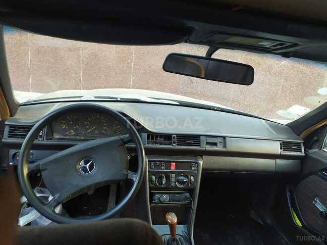 Mercedes E 230 1989, 450,000 km - 2.3 l - Bakı