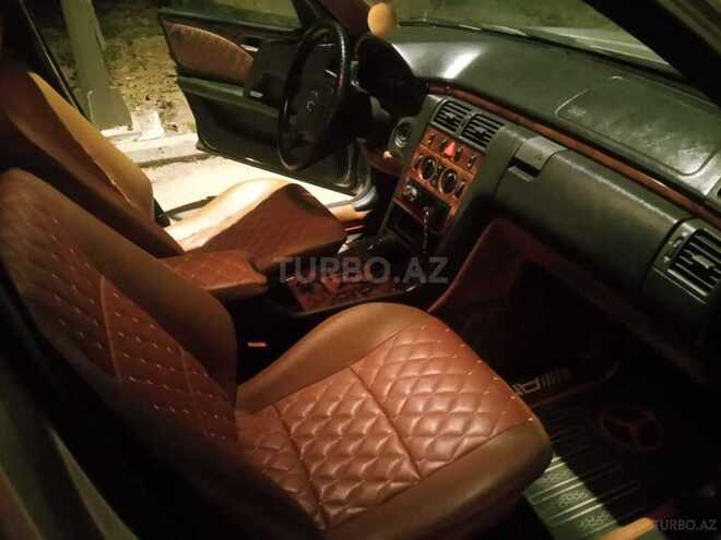 Mercedes E 220 1998, 480,000 km - 2.2 l - Sumqayıt