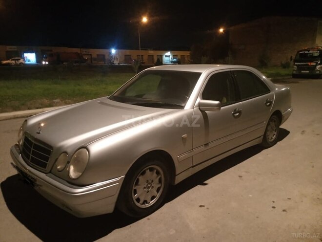 Mercedes E 220 1998, 480,000 km - 2.2 l - Sumqayıt