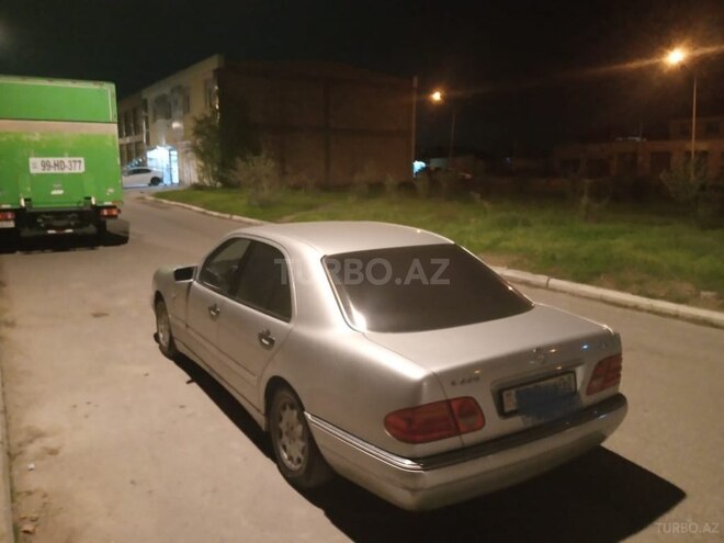 Mercedes E 220 1998, 480,000 km - 2.2 l - Sumqayıt