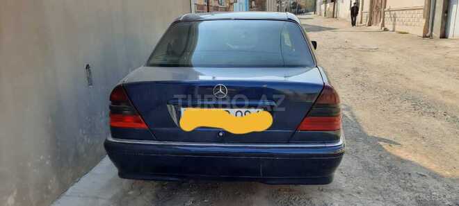 Mercedes C 240 2000, 236,871 km - 2.4 l - Gəncə