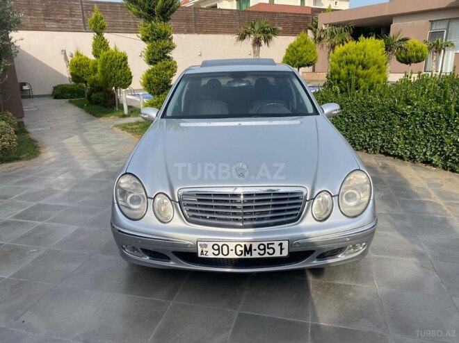 Mercedes E 240 2002, 276,000 km - 2.6 l - Bakı