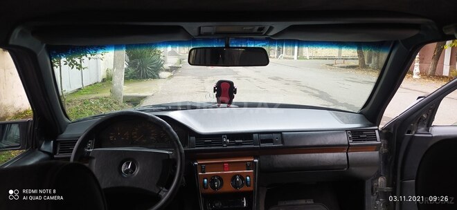 Mercedes E 250 1990, 533,650 km - 2.5 l - Lənkəran