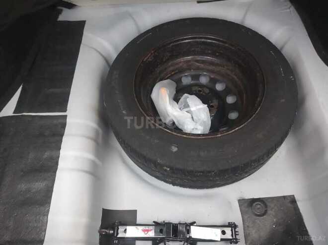 Nissan Tiida 2008, 182,400 km - 1.6 л - Bakı