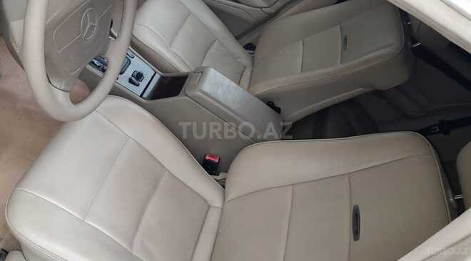 Mercedes C 230 1998, 245,000 km - 2.3 l - İmişli