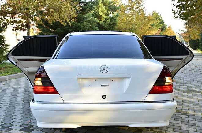 Mercedes C 230 1998, 245,000 km - 2.3 l - İmişli