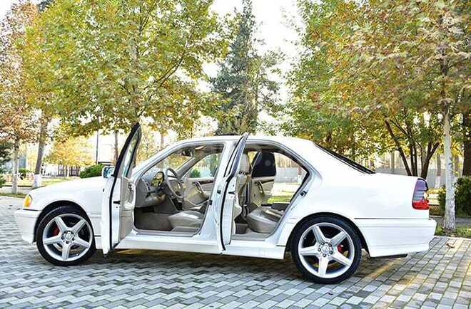Mercedes C 230 1998, 245,000 km - 2.3 l - İmişli