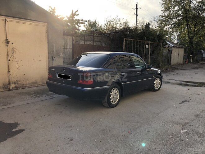 Mercedes C 200 1998, 206,822 km - 2.0 l - Şəki