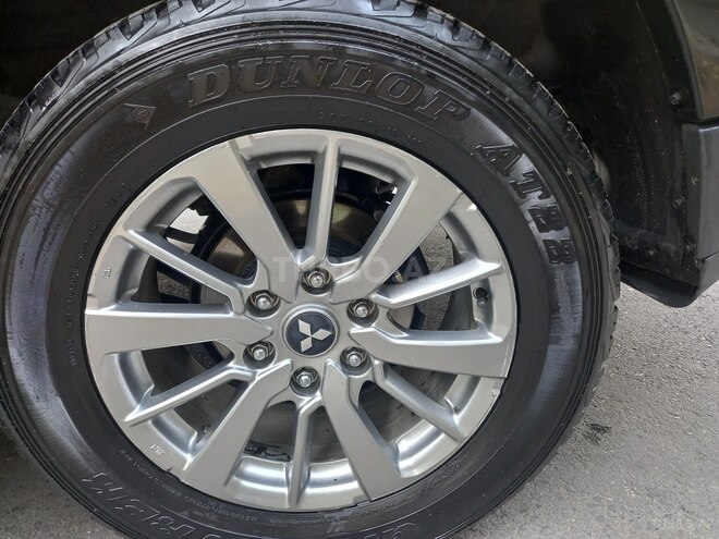 Mitsubishi Pajero 2008, 210,000 km - 3.0 л - Bakı