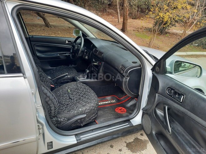 Volkswagen Passat 2001, 180,000 km - 1.8 л - Bakı