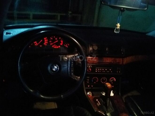 BMW 523 1998, 239,426 km - 2.5 l - Zaqatala