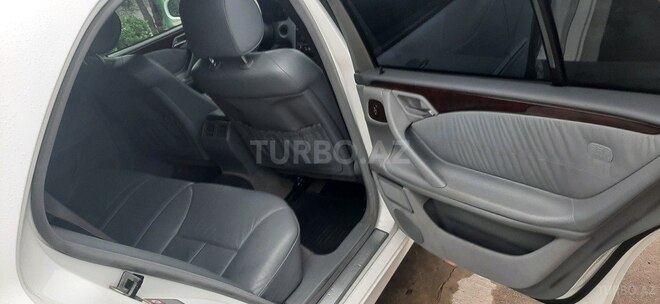 Mercedes E 320 2000, 228,000 km - 3.2 l - Şəmkir
