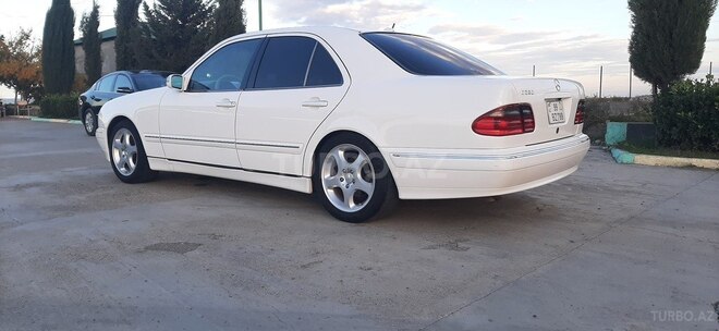 Mercedes E 320 2000, 228,000 km - 3.2 l - Şəmkir