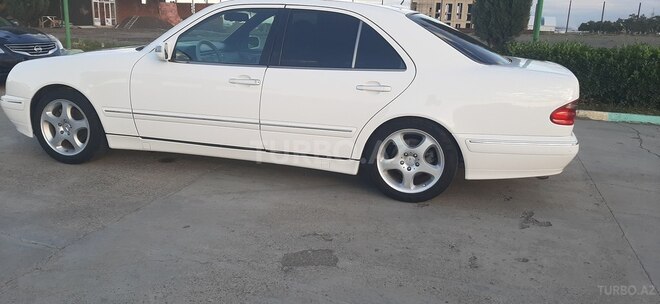 Mercedes E 320 2000, 228,000 km - 3.2 l - Şəmkir