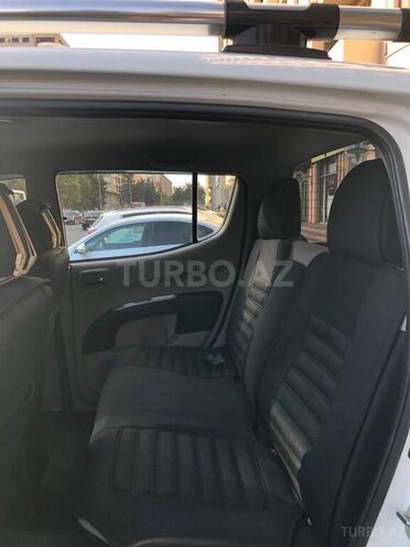 Mitsubishi L200 2015, 210,000 km - 2.5 l - Bakı