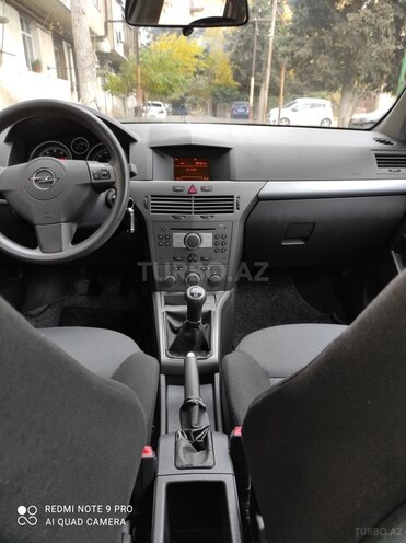 Opel Astra 2005, 168,500 km - 1.4 l - Bakı