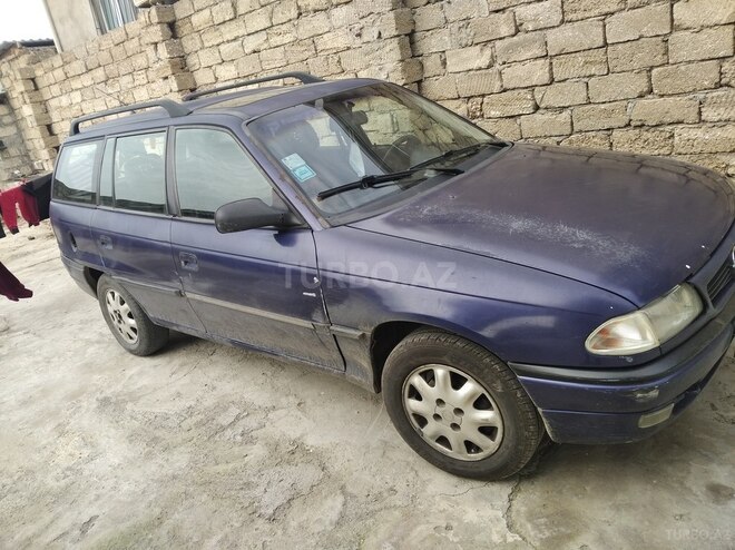 Opel Astra 1995, 502,950 km - 1.6 l - Bakı
