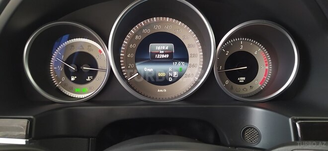 Mercedes E 220 2015, 122,000 km - 2.1 l - Bakı