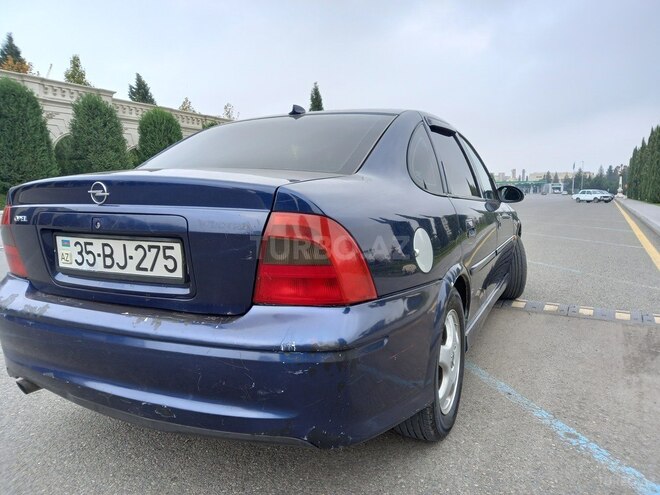 Opel Vectra 1999, 445,307 km - 2.0 l - Gəncə