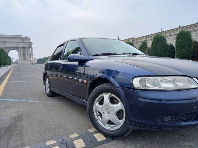 Opel Vectra 1999, 445,307 km - 2.0 l - Gəncə