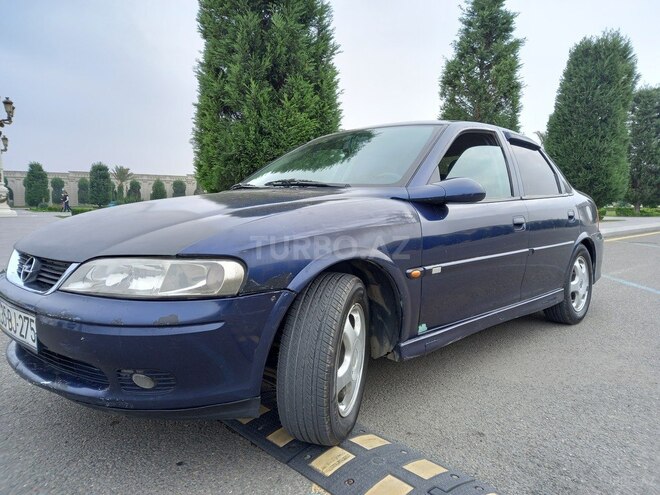 Opel Vectra 1999, 445,307 km - 2.0 l - Gəncə