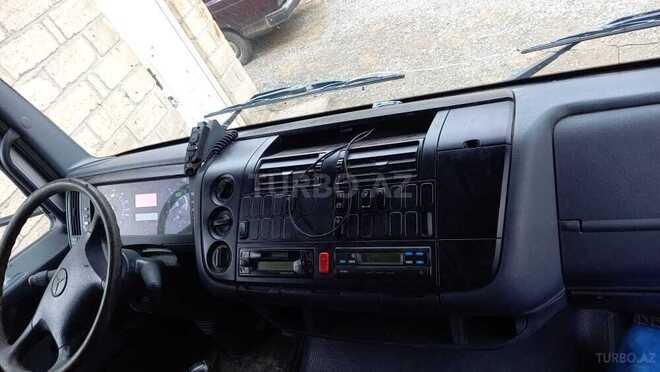 Mercedes Atego 818 2004, 500,000 km - 4.3 l - Bərdə