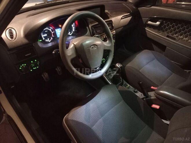 LADA (VAZ) Priora 2014, 130,000 km - 1.8 l - Gəncə