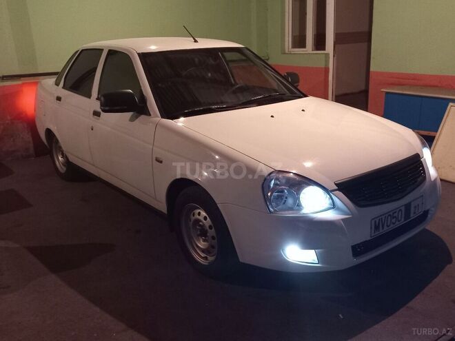 LADA (VAZ) Priora 2014, 130,000 km - 1.8 l - Gəncə