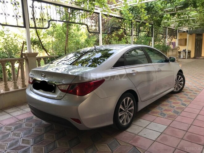 Hyundai Sonata 2013, 85,295 km - 2.4 л - Saatlı