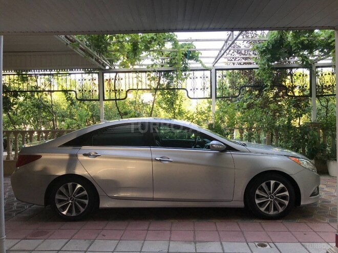 Hyundai Sonata 2013, 85,295 km - 2.4 л - Saatlı