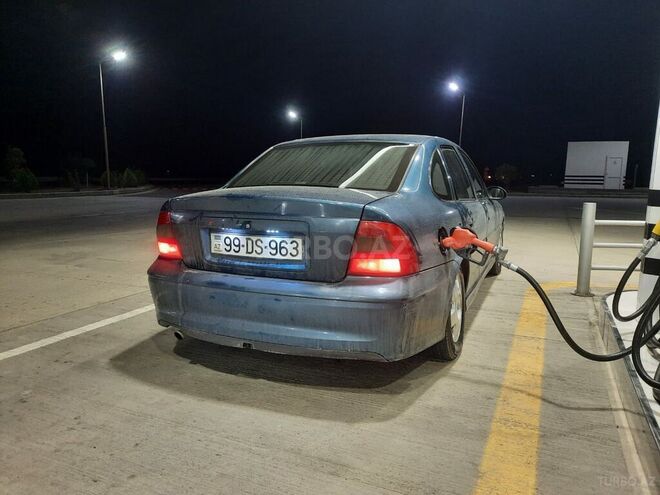 Opel Vectra 2000, 250,000 km - 1.8 l - Salyan