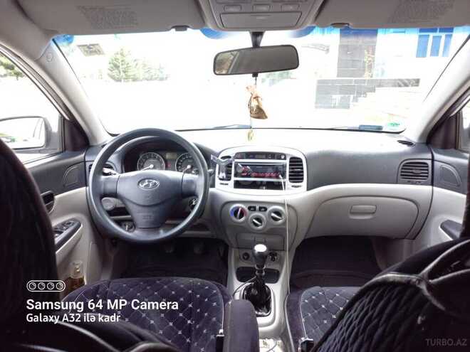 Hyundai Accent 2006, 140,000 km - 1.6 l - Yevlax
