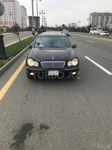 Mercedes C 240 2003, 285,000 km - 2.4 l - Bakı