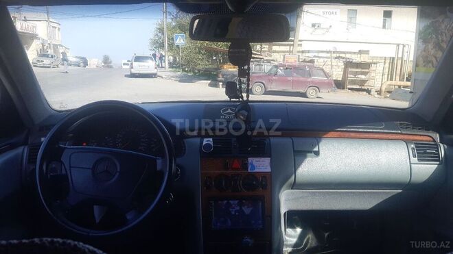 Mercedes E 200 1998, 504,000 km - 2.0 l - Bakı