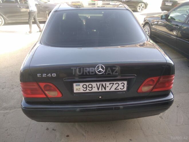 Mercedes E 240 1998, 333,000 km - 2.4 l - Bakı