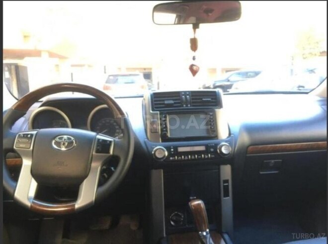 Toyota Prado 2010, 165,000 km - 2.7 л - Biləsuvar