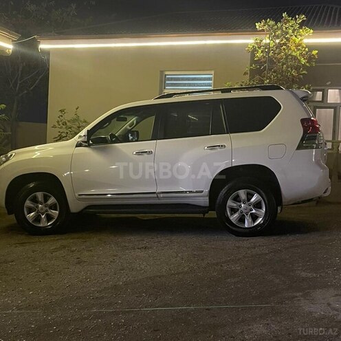 Toyota Prado 2010, 165,000 km - 2.7 л - Biləsuvar