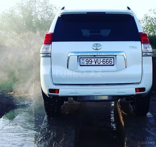 Toyota Prado 2010, 165,000 km - 2.7 л - Biləsuvar