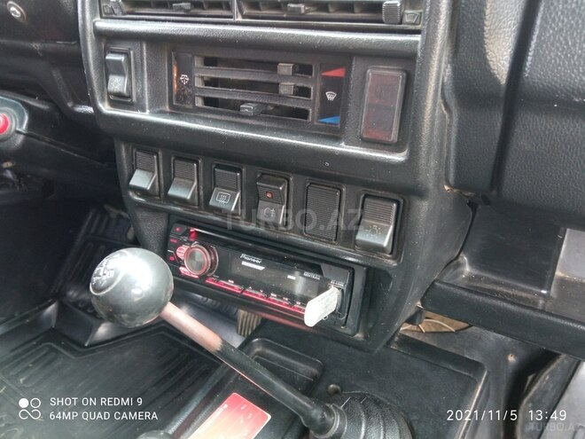 LADA (VAZ) Niva 2011, 165,000 km - 1.7 l - Tovuz