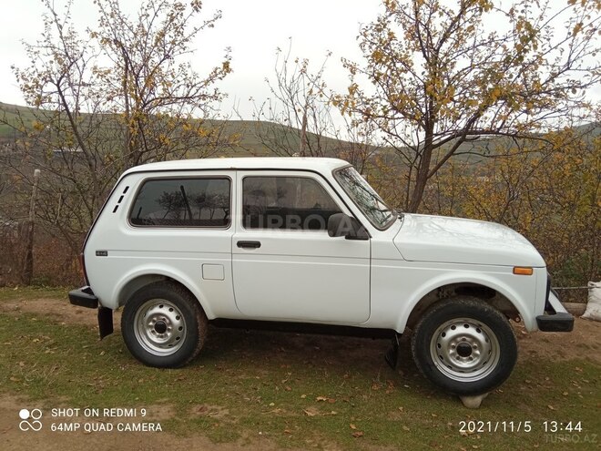 LADA (VAZ) Niva 2011, 165,000 km - 1.7 l - Tovuz