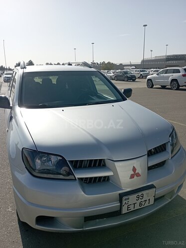 Mitsubishi Outlander 2002, 328,306 km - 2.4 l - Bakı