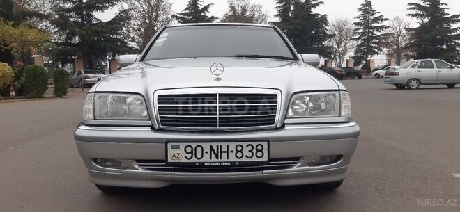 Mercedes C 200 1998, 155,000 km - 2.0 l - Gəncə
