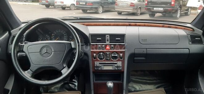 Mercedes C 200 1998, 155,000 km - 2.0 l - Gəncə