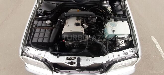 Mercedes C 200 1998, 155,000 km - 2.0 l - Gəncə
